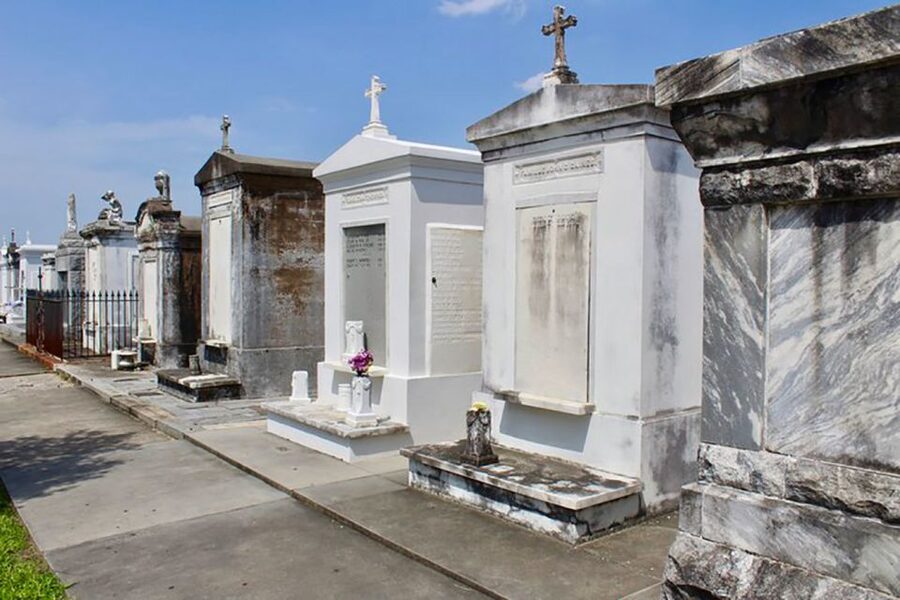 New Orleans: Scenic City Bike Tour - St. Louis Cemetery No. 3: how burial practices tell the city’s story