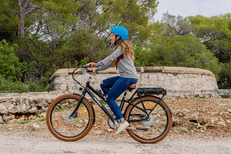 Nice: Bike and E-Bike Rental - Who this suits best (and who should choose something else)
