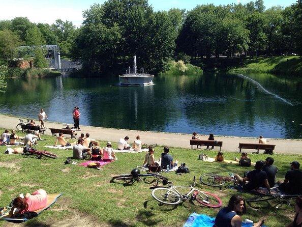 Non Touristy Pink Bike Tour by Spade & Palacio - Key Points You’ll Actually Care About