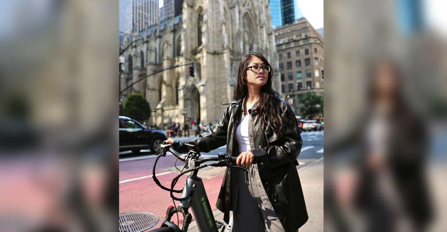 NYC: Central Park E-Bike Rental - Getting the bike at 203 W 58th St and keeping the ride easy