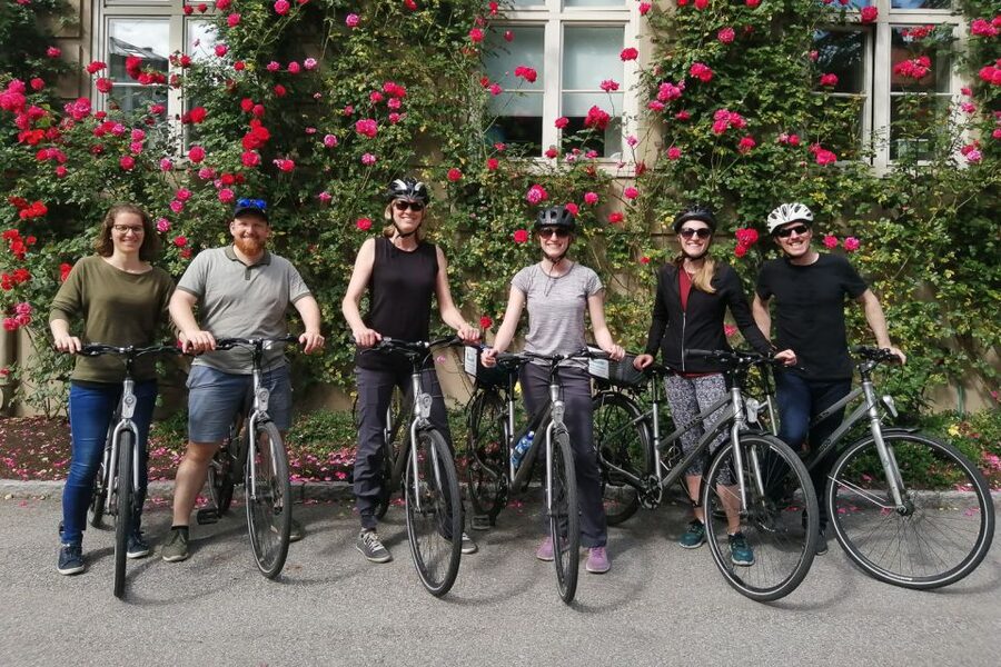 Oslo: 3-Hour Highlights Bike Tour - Entering Oslo Highlights by bike: fast orientation, real payoff