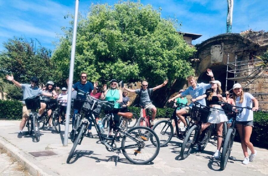 Palma de Mallorca: Guided Bicycle Tour - Should you book Palma de Mallorca by bike?