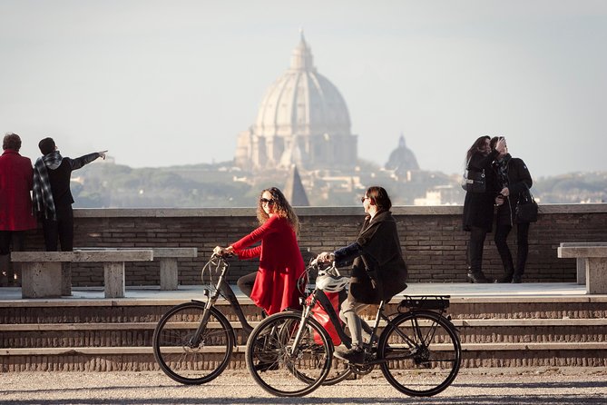 Panoramic Rome Off-the-beaten-track Tour with Cannondale Ebike - Meeting at Via Labicana: what your first 15 minutes should feel like