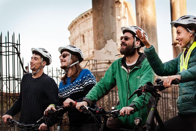 Panoramic Rome Off-the-beaten-track Tour with Cannondale Ebike - Circo Massimo and the Aventine: ancient scale meets an orange-grove pause