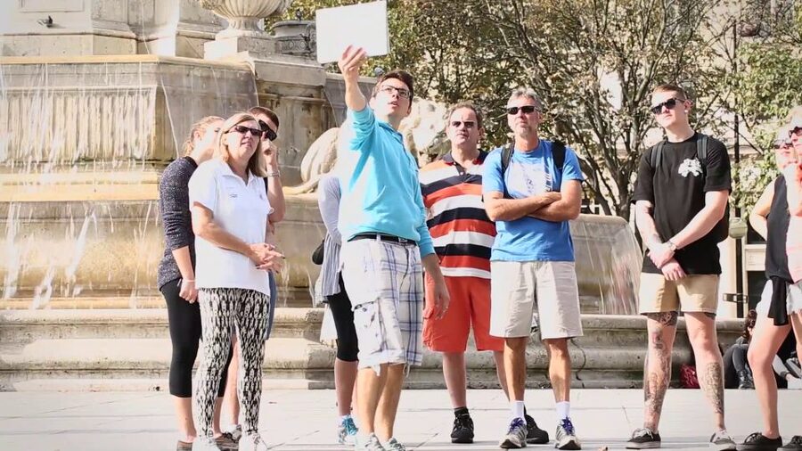 Paris 4-Hour Bike Tour: Off the Beaten Path - Key highlights to look for