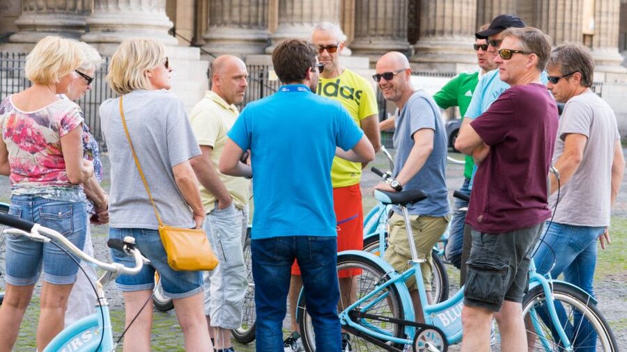 Paris 4-Hour Bike Tour: Off the Beaten Path - St-Germain-des-Prés and the Pantheon: culture and a clean time check