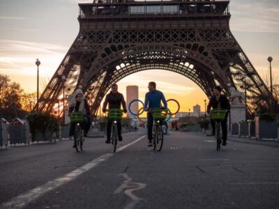 Paris Before the Crowds: Sunrise Bike Tour with Breakfast - Where the tour starts near Palais Royal and the Louvre
