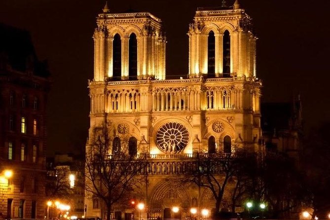 Paris By Night: 3-Hour Guided Bike Tour - Starting Near the Opéra: The Meyerbeer Garage Setup