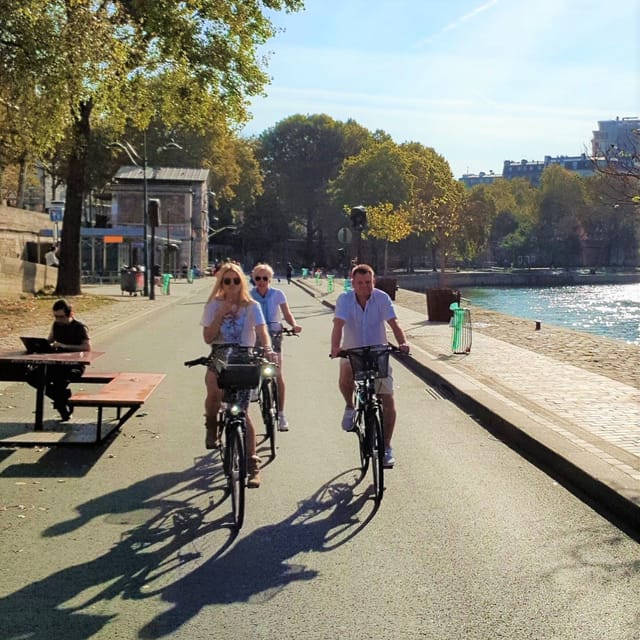 Paris: City Treasures Bike Tour - Car-free Seine banks and medieval squares: the easiest way to feel Paris