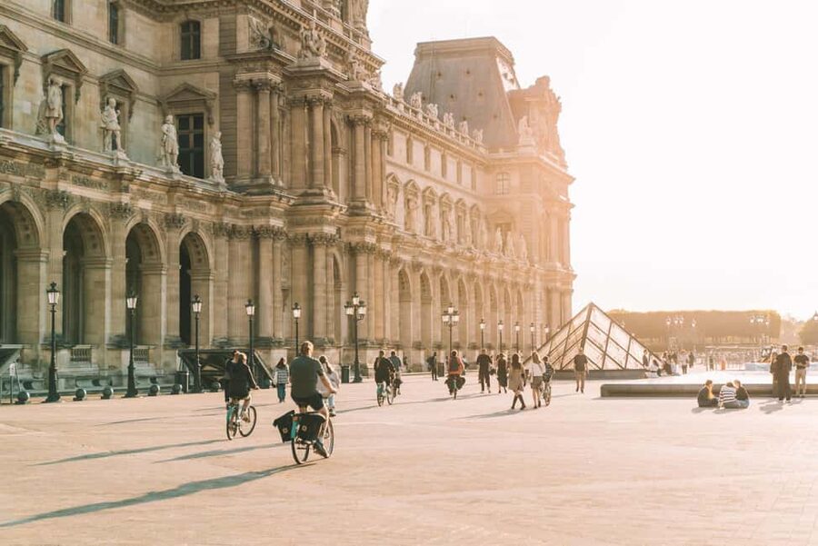 Paris: Night Small-Group Bike Tour & Boat Cruise - Why This Paris Night Bike + Boat Combo Works