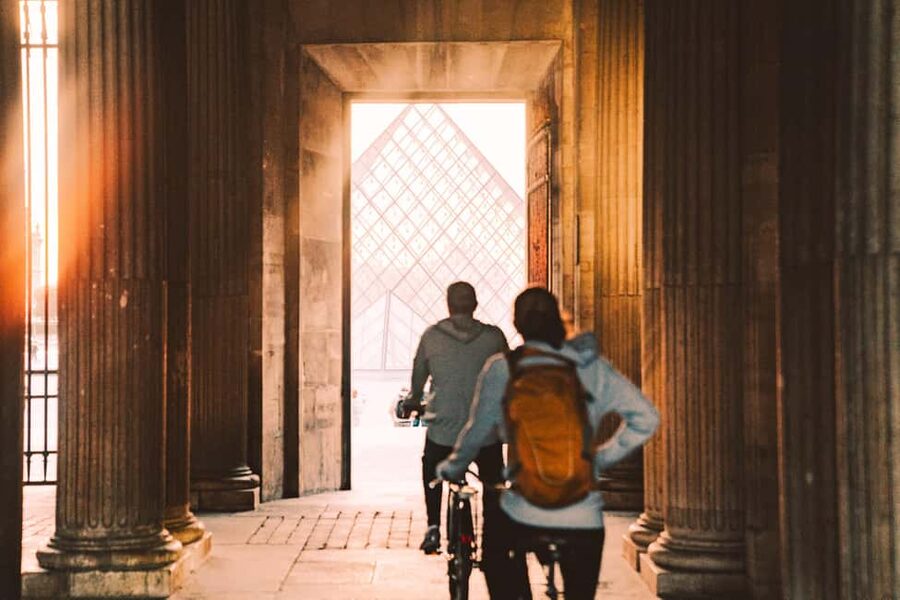 Paris: Night Small-Group Bike Tour & Boat Cruise - Invalides to Champs-Élysées: A Long Stretch That Feels Smooth When Guided