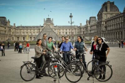 Paris: Scenic E-bike tour with optional Seine Cruise - What you ride, and what “easy” really means here