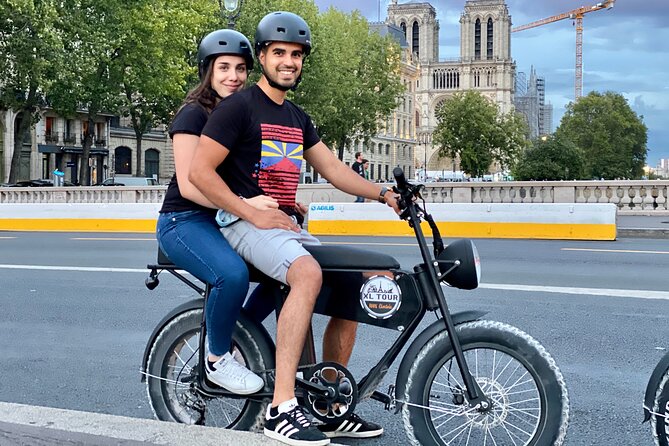 Paris Sightseeing Family Friendly Guided Electric Bike Tour - Meeting at Rue de la Paix and getting comfortable fast