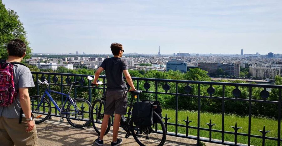 Paris: Versailles Palace and Queen Hamlet E-Bike Tour - Marnes-la-Coquette and Fausses-Reposes Forest: The Shaded Part of the Story