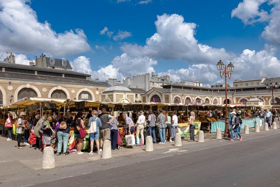 Paris: Versailles Palace and Queen Hamlet E-Bike Tour - Entering Versailles Proper: Gardens Time and Hall of Mirrors Focus