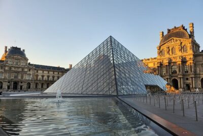 Paris Without People - Sunrise Bike Tour & Breakfast - Where you meet (and why it’s easy to start your day)