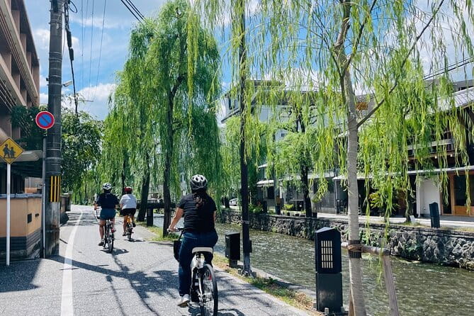 Pedal Adventure Kyoto's iconic landmarks on an e-bike tour - Why Kyoto on an e-bike beats the usual day