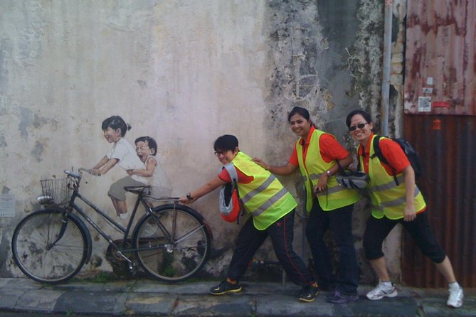 Penang George Town All-In-One Heritage Tour By Bicycle & Trishaw (Metro Bike) - Why bicycle-and-trishaw is the smart way to see George Town