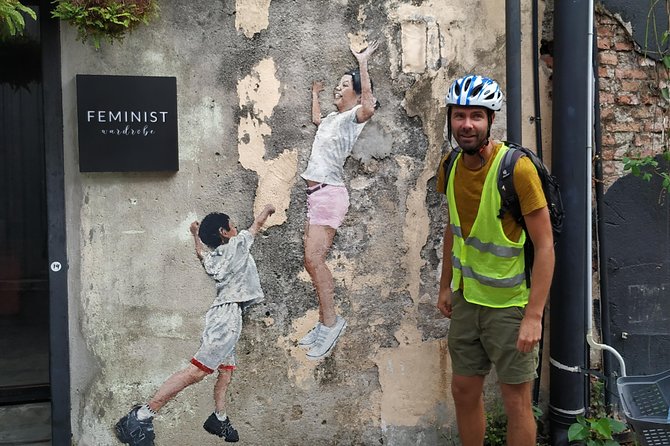 Penang George Town All-In-One Heritage Tour By Bicycle & Trishaw (Metro Bike) - Fort Cornwallis: a fast look at British defense planning