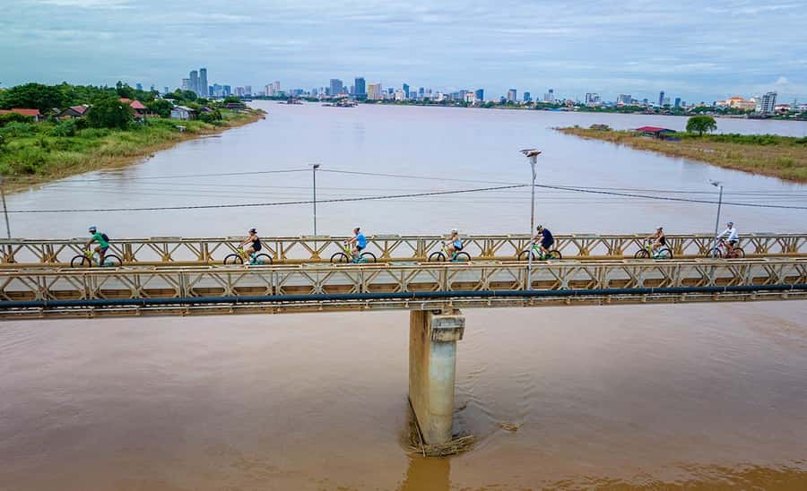 Phnom Penh: Silk Islands Half-Day Bike Tour - The Mekong Trail Ride: Flat-Focused Pace, Dirt Roads, and Real Distance