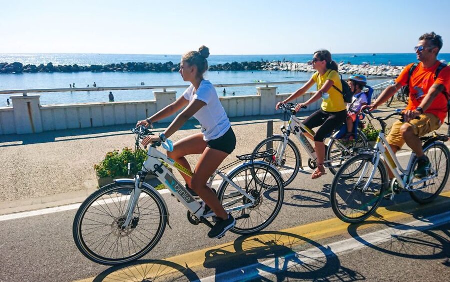 Pisa: Self-Guided tour to the sea by E-Bike - Key highlights worth centering your day on