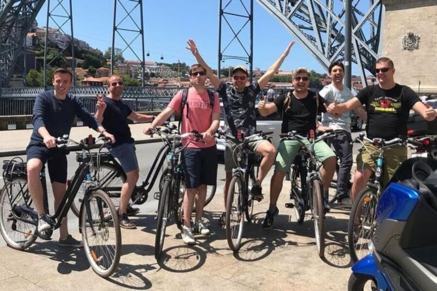 Porto: 1 to 4 Day Electric Bicycle Rental - Your best day plan: downtown streets to the Douro to the coast