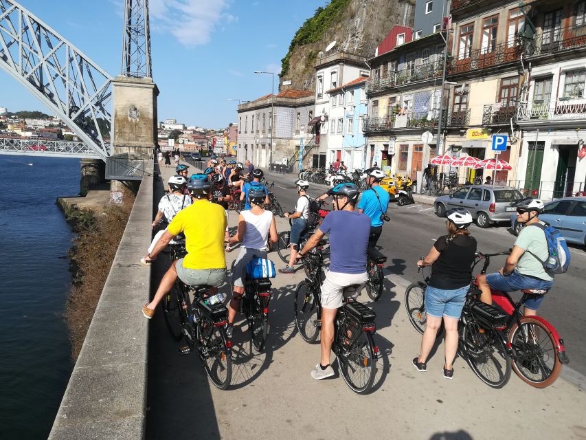 Porto: City Highlights 3-Hour Guided Electric Bike Tour - Serra do Pilar and the Dom Luís I Bridge: the hilltop payoff