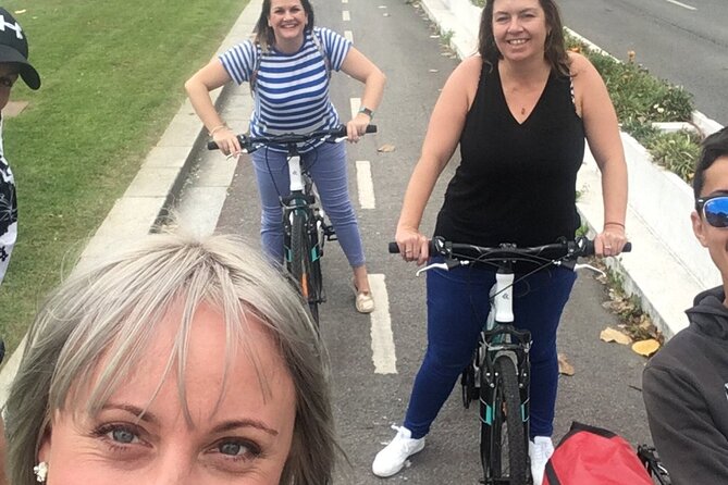 Porto Downtown and Sightseeing Bike Tour - Parks and Gardens: The Green Break Porto Riders Actually Want