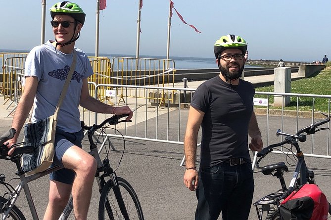 Porto Downtown and Sightseeing Bike Tour - Riding Porto’s Longest Avenue: Big Views, City Rhythm