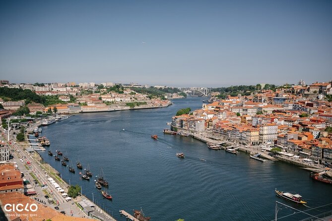Porto Highlights in 3 Hours E-Bike Tour - Historical, Sightseeing - Porto by e-bike: the shortcuts you actually want