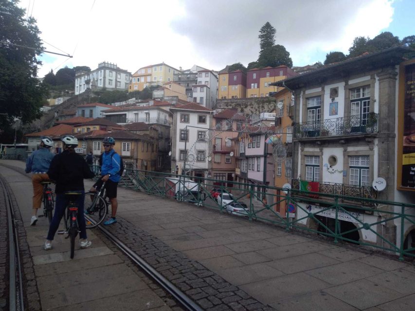Porto: Riverside Panoramic E-Bike Tour - Before you go: bike comfort, road feel, and who it suits