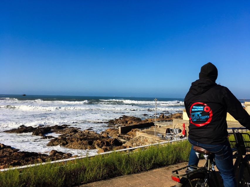 Porto: Riverside Panoramic E-Bike Tour - Miragaia: old neighborhoods and the “river-to-city” link