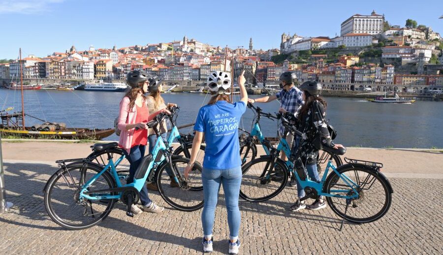 Porto: Riverside Panoramic E-Bike Tour - Arrábida Bridge: getting the big viewpoint without a long hike