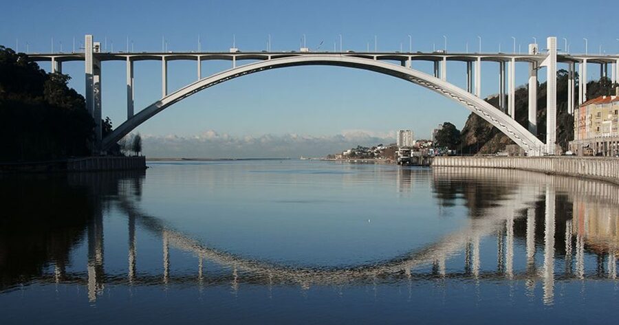 Porto Sunset Bike Tour - From Passeio Alegre to the Foz waterfront