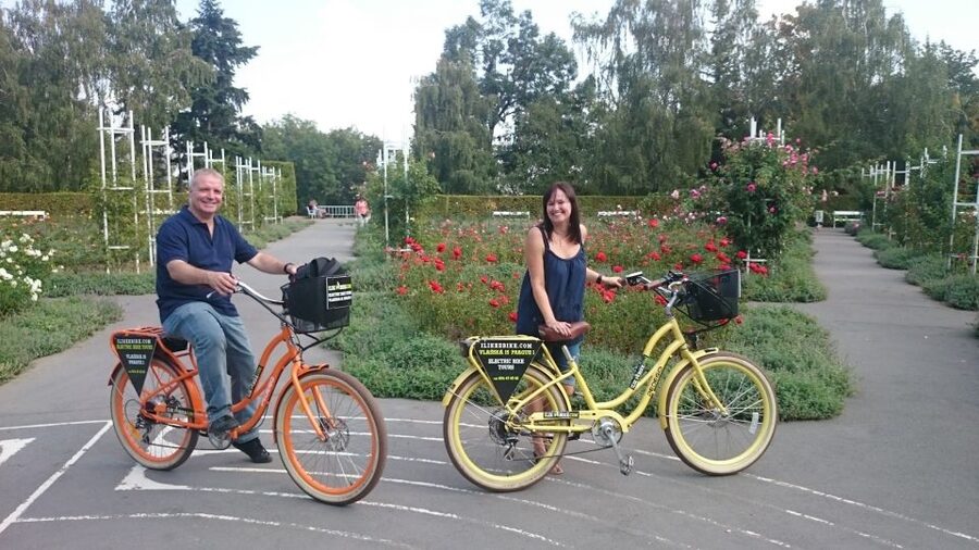 Prague: 7 Best Viewpoints of Prague E-Bike Tour - Jewish Quarter, the Lennon Wall, and Other Route-Threaded Moments