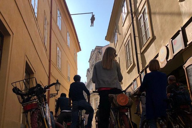 Prague: Classic City Bike Tour (small groups) - Meeting Point and Getting Set Up Quickly