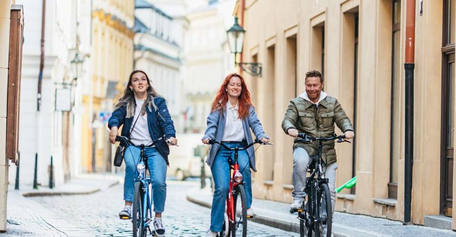 Prague: Complete Bike Tour - Bikes, Roads, and Safety: What’s Easy, What Needs Respect