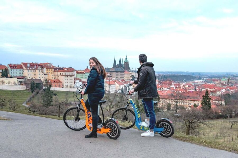 Prague: E-Bike/E-Scooter Viewpoint Tour - How fast is 24 km/h, and what that means for comfort