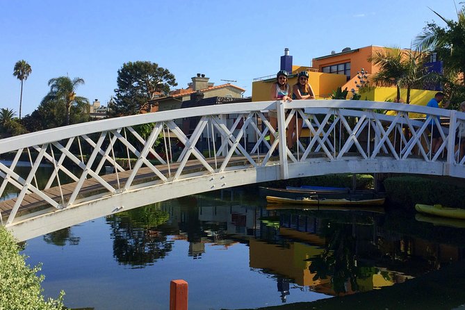 Private EBike Tour of Santa Monica and Venice Beaches - The 26-Mile Bike Path: where the views and the stories meet