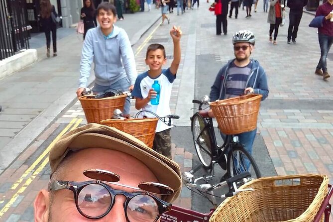 Private Family Bike Tour of London, fun for all ages! - Stop 2 and 3: Archbishop’s Park Loop and Lambeth Palace Views