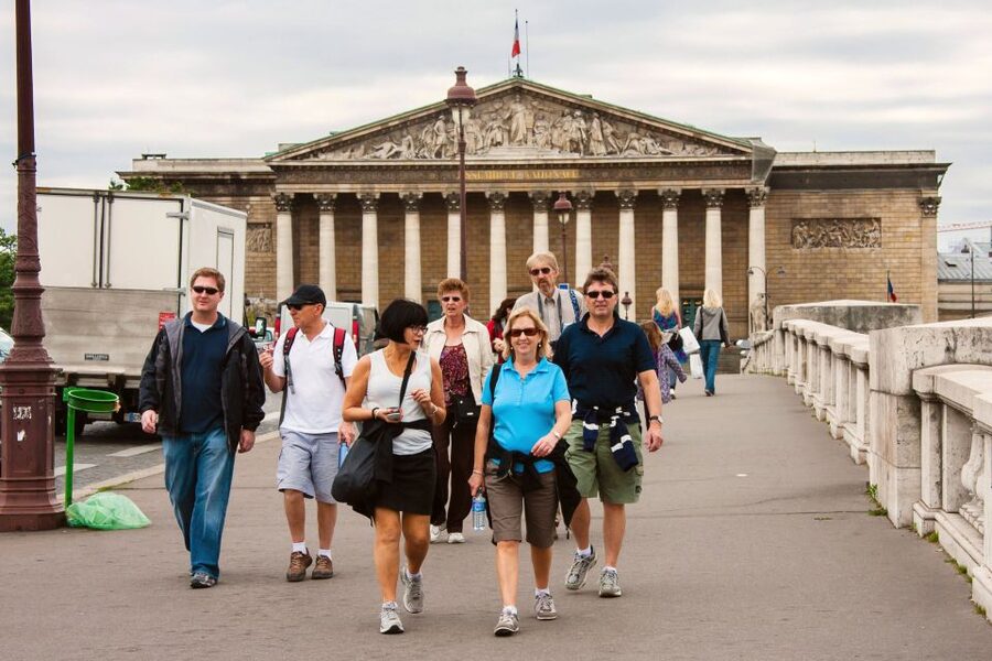 Private Secrets of Paris Bike Tour - Weather and gear: ride ready, not overpacked