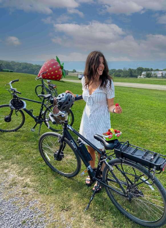 Quebec City: Ile d'Orléans Guided E-Bike Tour with Tastings - Rolling toward St. Petronille on Chemin Royal (about 15 km): pretty views, real road riding