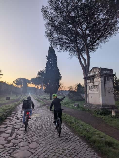 Rome: Appian Way, Aqueducts, & Catacombs E-Bike Guided Tour - A 3.5-Hour E-Bike Escape With a Car-Free Start