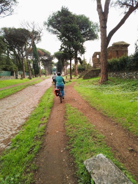 Rome: Appian Way & Catacomb Sunset E-bike Tour with Aperitif - E-bike day realities: terrain, pace, and safety