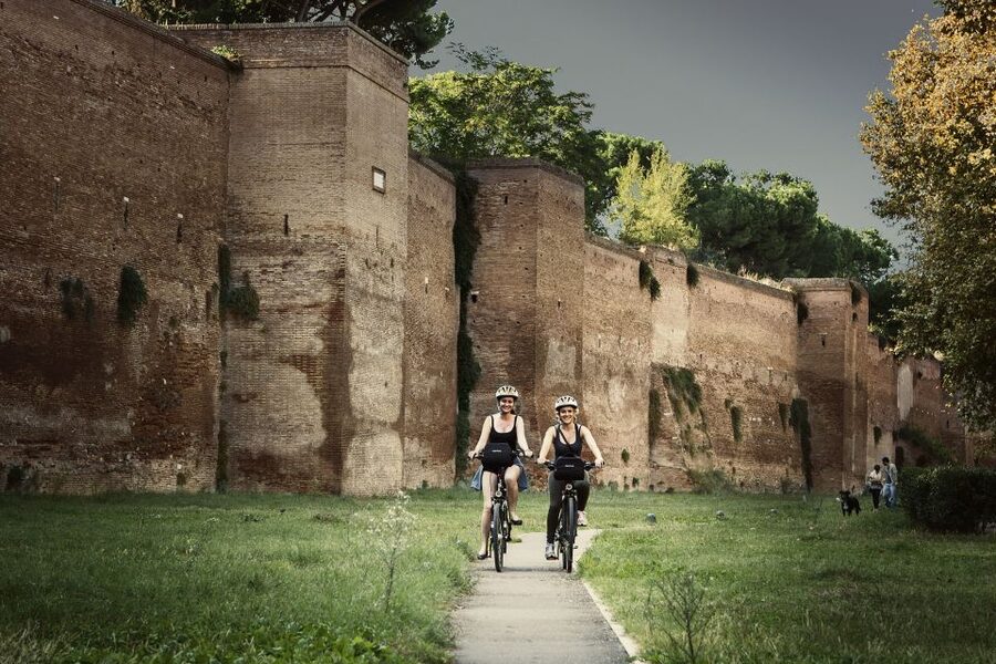 Rome: Appian Way, Catacombs, & Roman Aqueducts E-bike Tour - Should you book this tour?