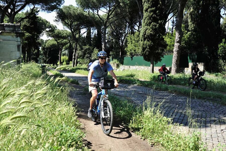 Rome: Appian Way & Roman Aqueducts Guided E-Bike Tour - The Appian Way and Roman aqueducts: why this half-day feels bigger