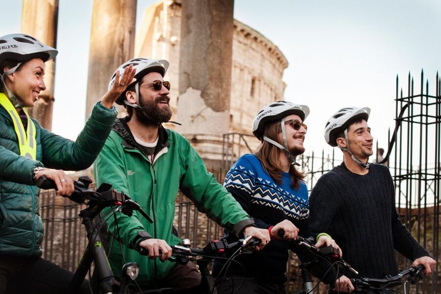 Rome: Cannondale E-Bike Tour of Top Landmarks & More - Piazza Navona, Pantheon, and the older streets you can feel