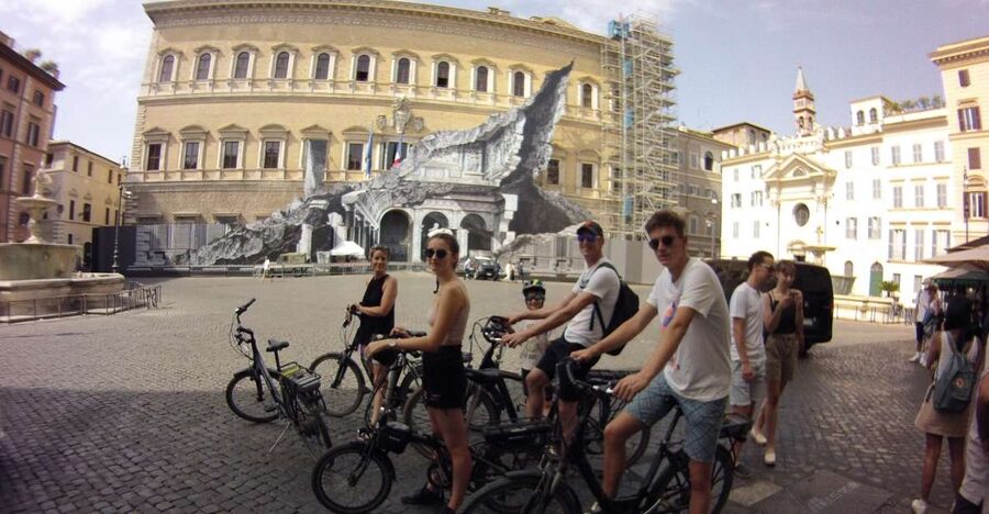 Rome: City Highlights E-Bicycle Tour - The guide’s job: more than stories, it’s about routing
