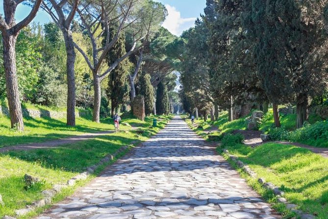 Rome E-Bike Small Group Tour of the Appian Way with Private Option - Pace, Group Size, and the Private Option