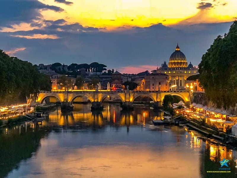 Rome: E-Bike Sunset Tour with Pizza Option - Piazza Venezia to Trevi Fountain: Big Squares, Tight Timing